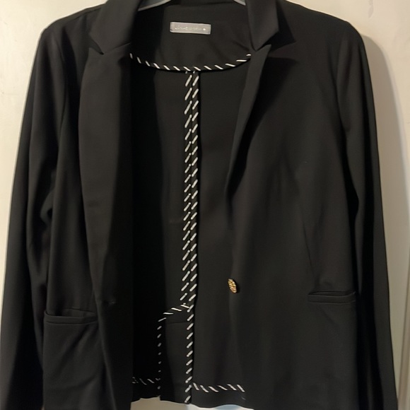 Jacket - Picture 4 of 5